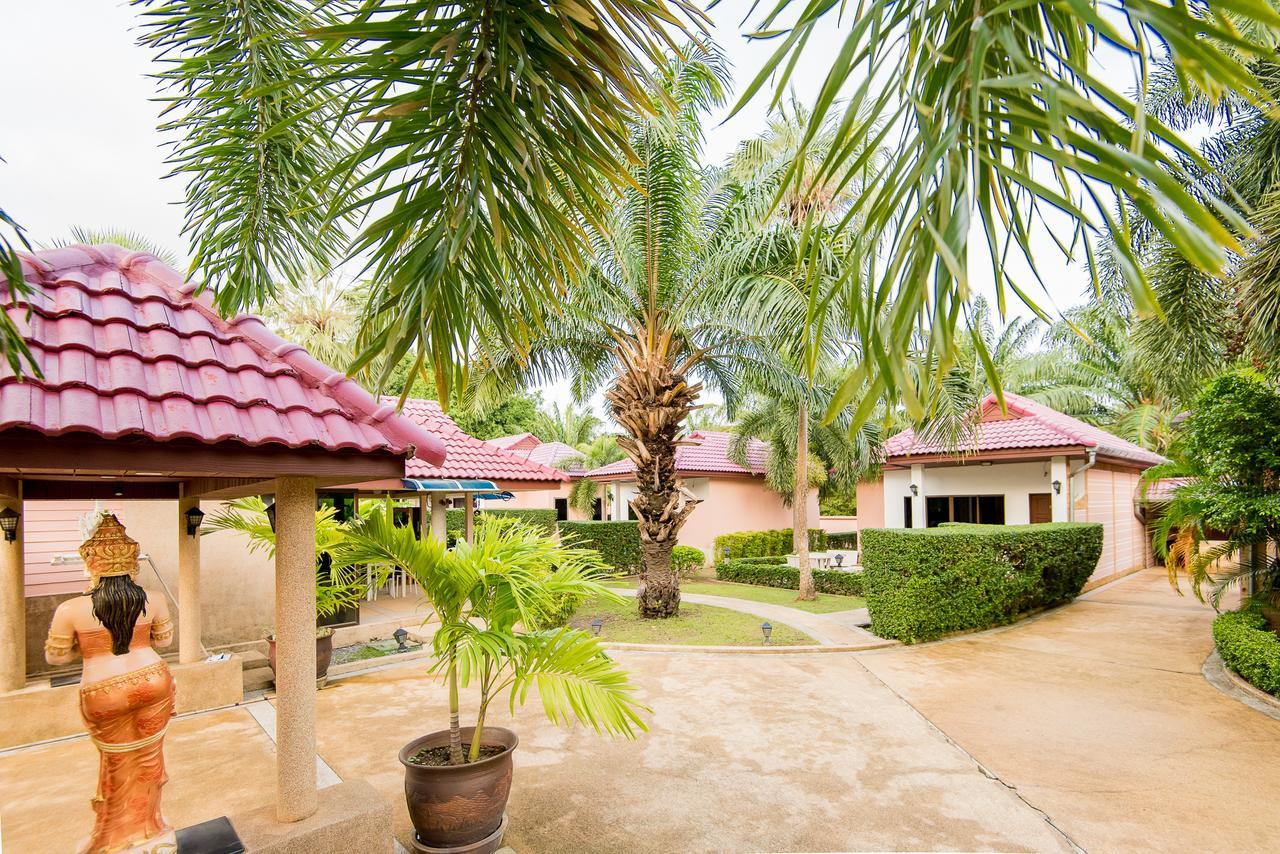 Tananza Resort & Homestay Phuket Nai Harn Exterior photo