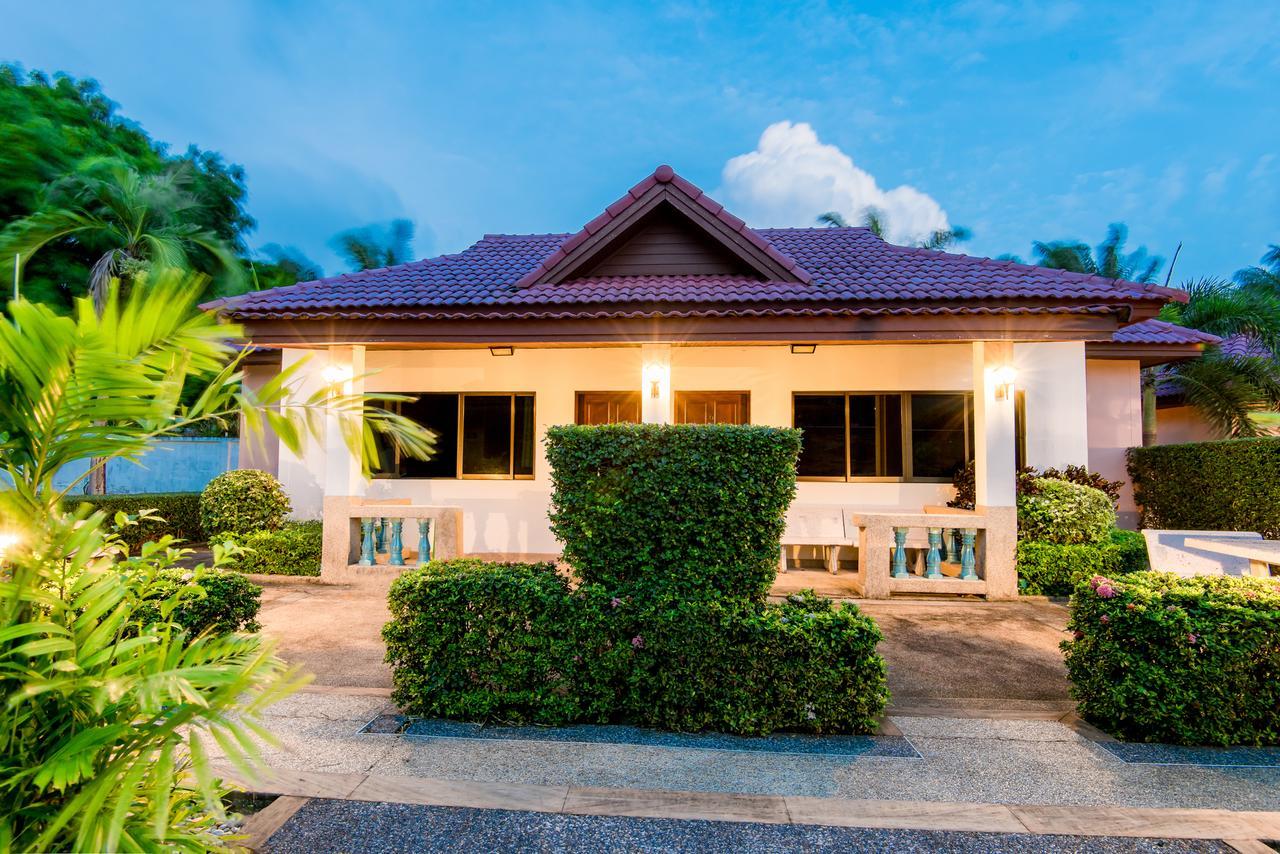 Tananza Resort & Homestay Phuket Nai Harn Exterior photo